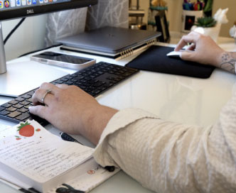 Ocreative Employee Working Ocreative Employee Working